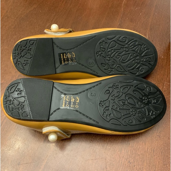 Funky Monkey Girls Special Occasion, Velcro Closure, Mary Jane Type Shoe - Picture 8 of 10